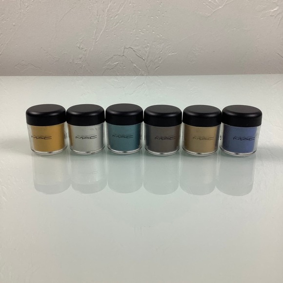 MAC Pigment Eyeshadow large jars bundle of 6 .26 oz each - Picture 1 of 7